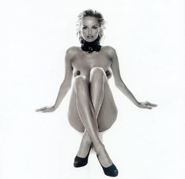 Adriana Karembeu naked photo; Celebrity 