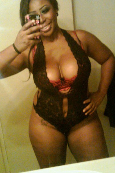 Thick busty girl in lingerie selfshot; Amateur Babe Big Tits Ebony Lingerie Non Nude 