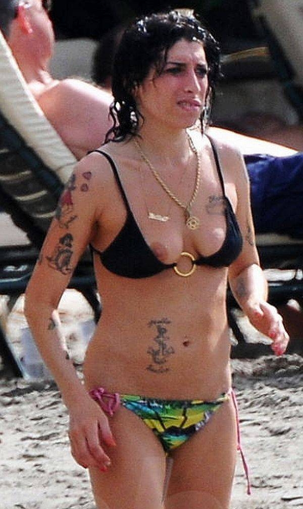 Amy Winehouse bikini nipple slip; Celebrity 